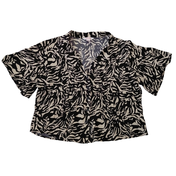 Chic Zebra Print Women's Blouse - Picture 1 of 8